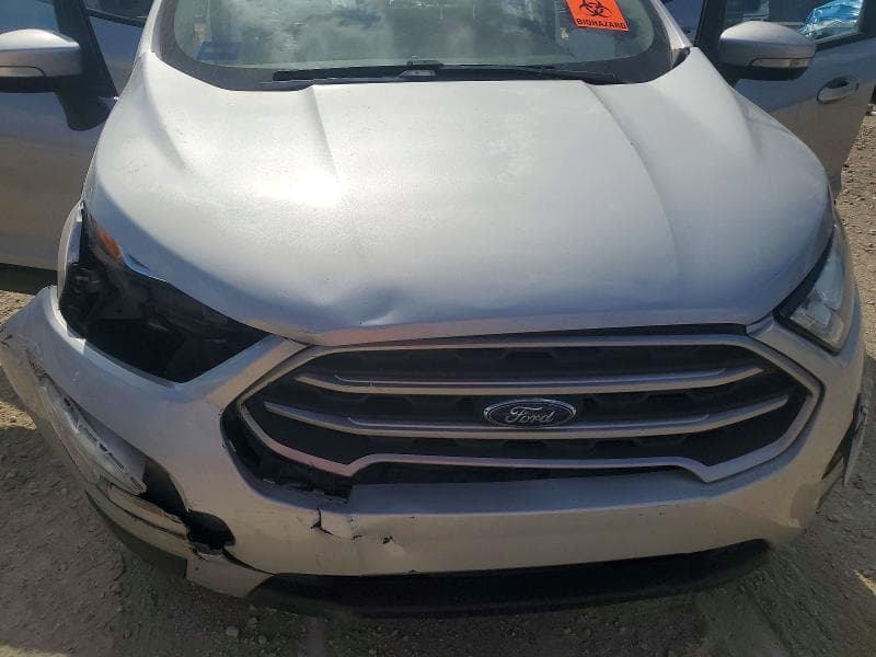 2020 FORD ECOSPORT SE 12