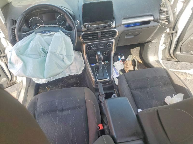 2020 FORD ECOSPORT SE 8