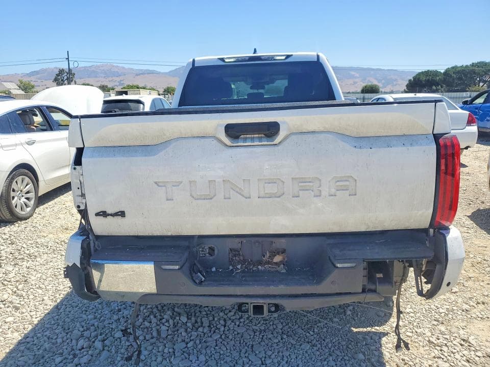 2024 TOYOTA TUNDRA CREWMAX SR5 6