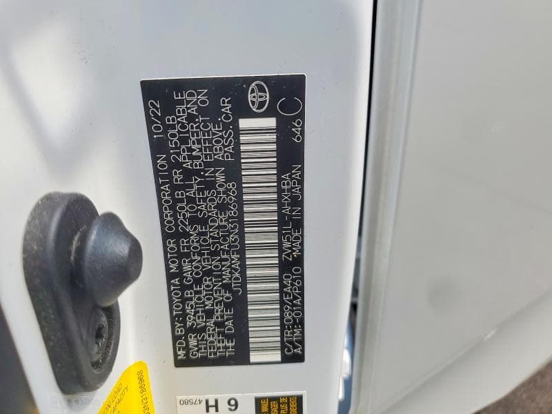 2022 TOYOTA PRIUS LIMITED 12
