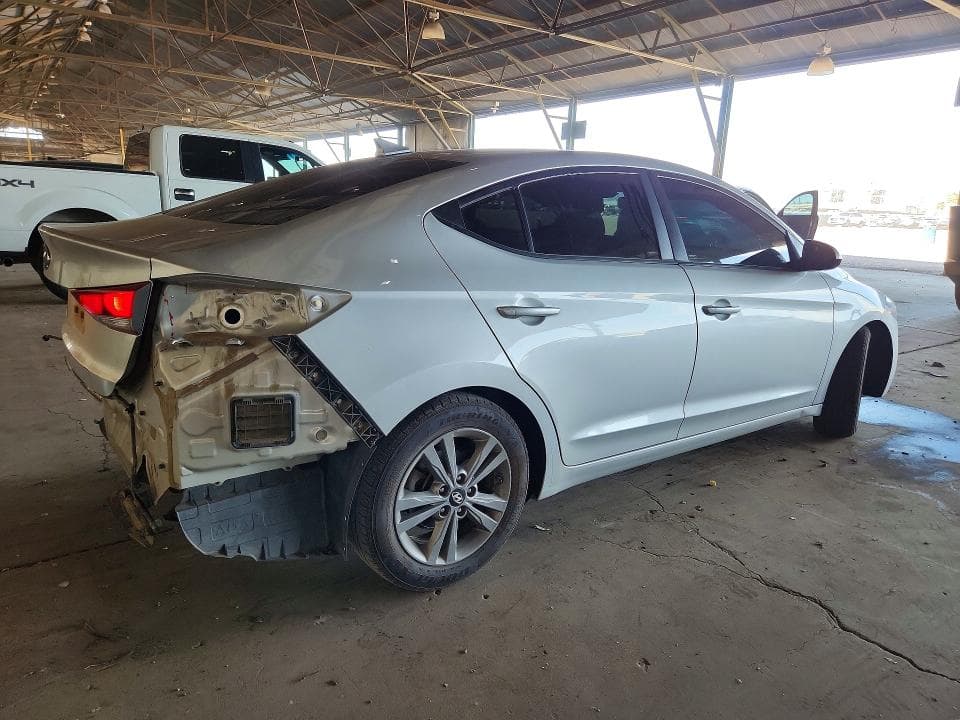 2018 HYUNDAI ELANTRA SEL 3