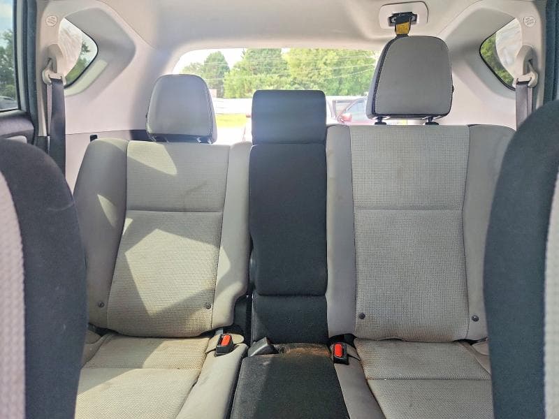 2016 TOYOTA RAV4 XLE 10