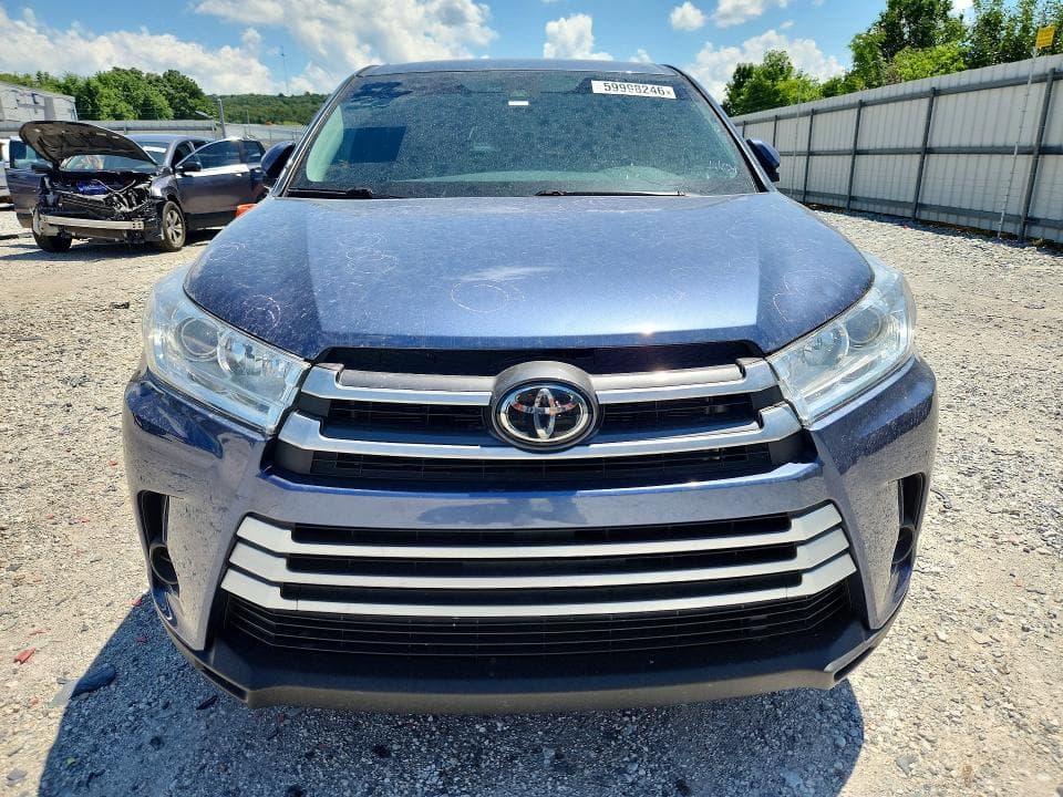 2019 TOYOTA HIGHLANDER LE LE 5