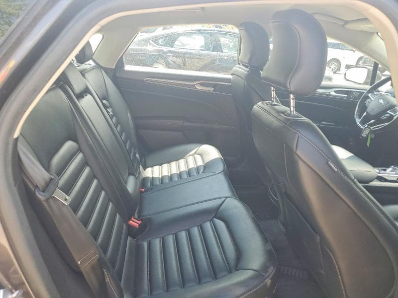 2019 FORD FUSION SEL 10