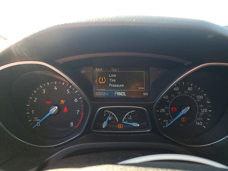 2017 FORD FOCUS SE 9