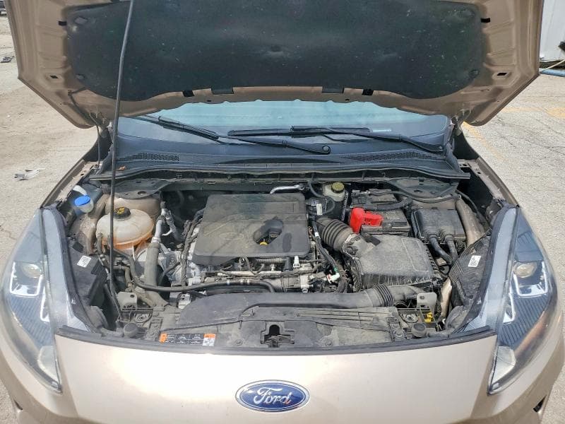 2020 FORD ESCAPE SE 12