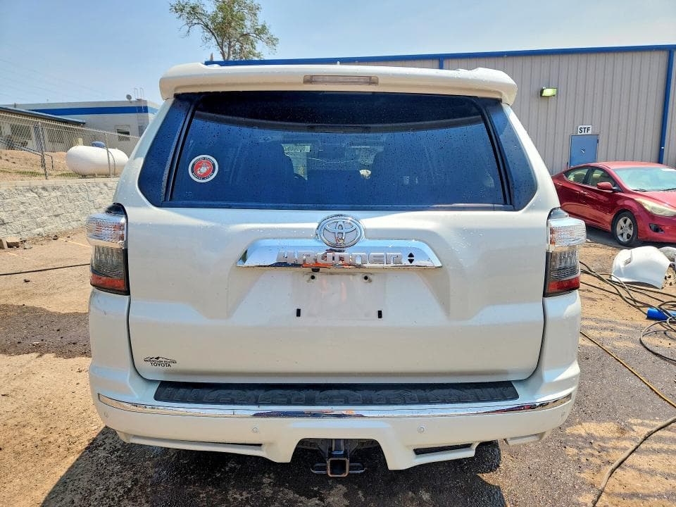 2023 TOYOTA 4RUNNER LIMITED 6