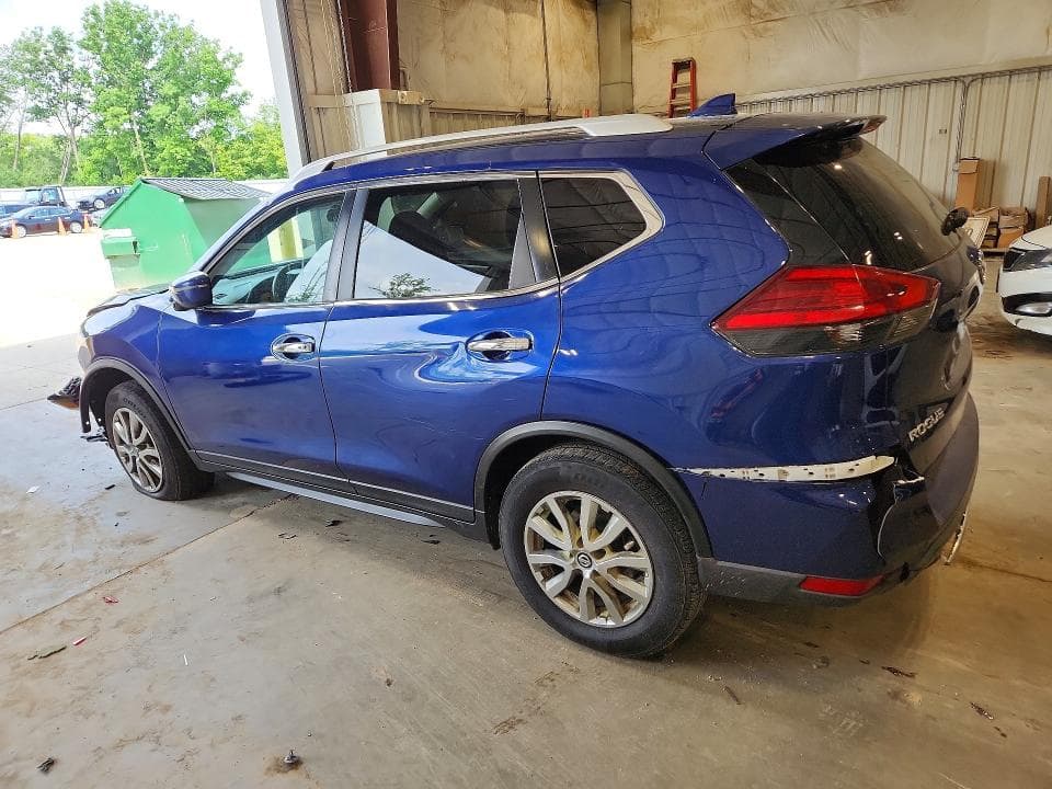 2017 NISSAN ROGUE SV 2