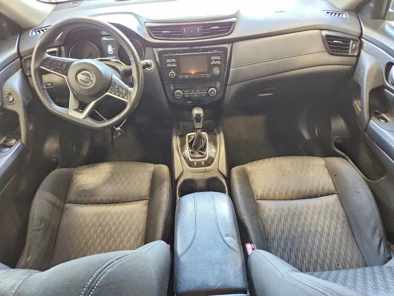 2017 NISSAN ROGUE SV 8