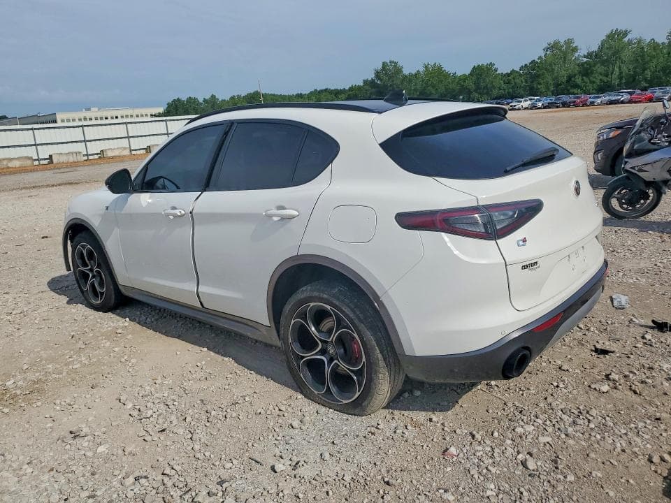2024 ALFA ROMEO STELVIO TI 2