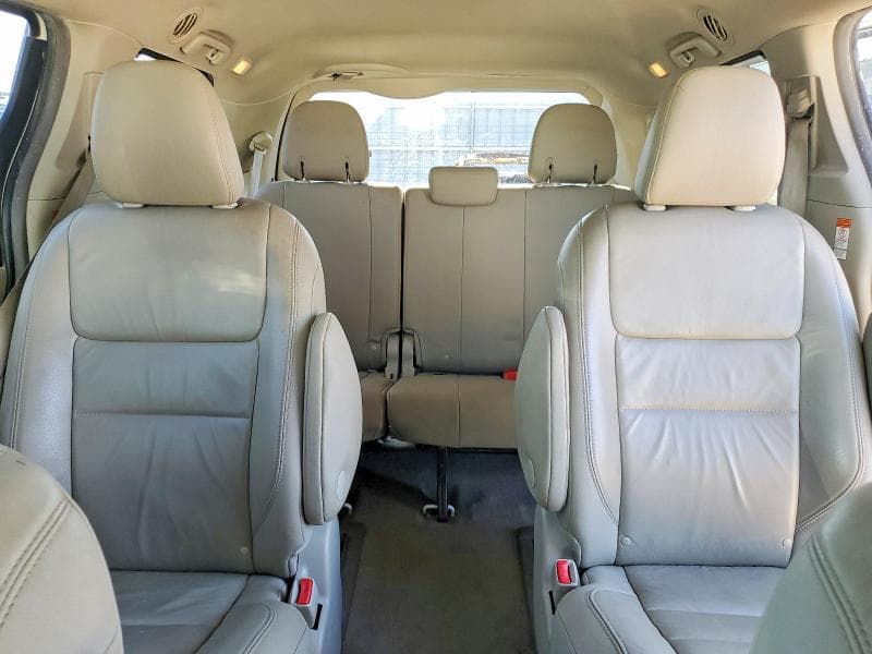 2016 TOYOTA SIENNA XLE 7-PASSENGER XLE 7-PASSENGER 10