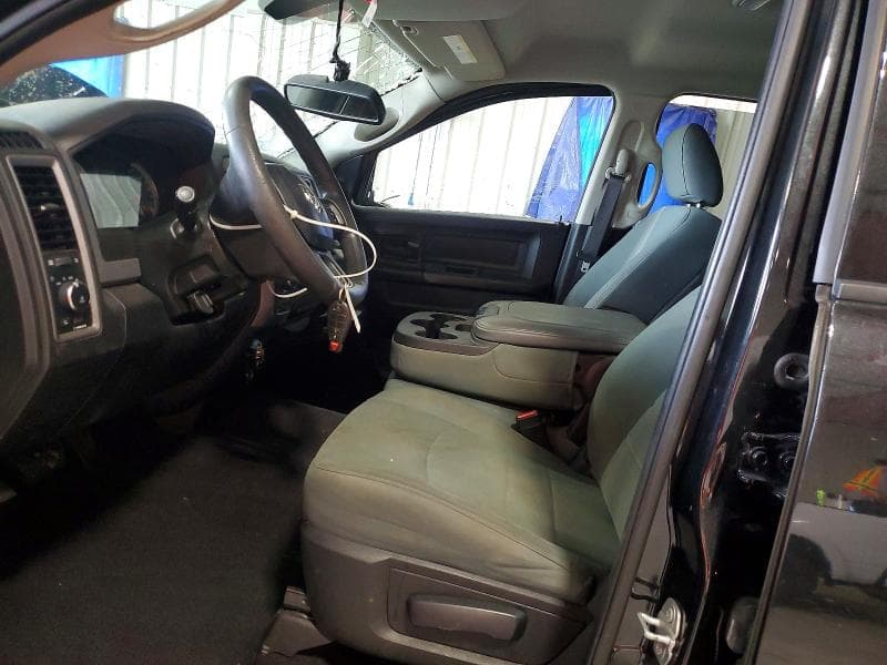 2018 RAM 1500 ST ST 8