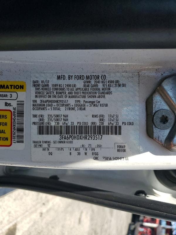 2017 FORD FUSION SE 12