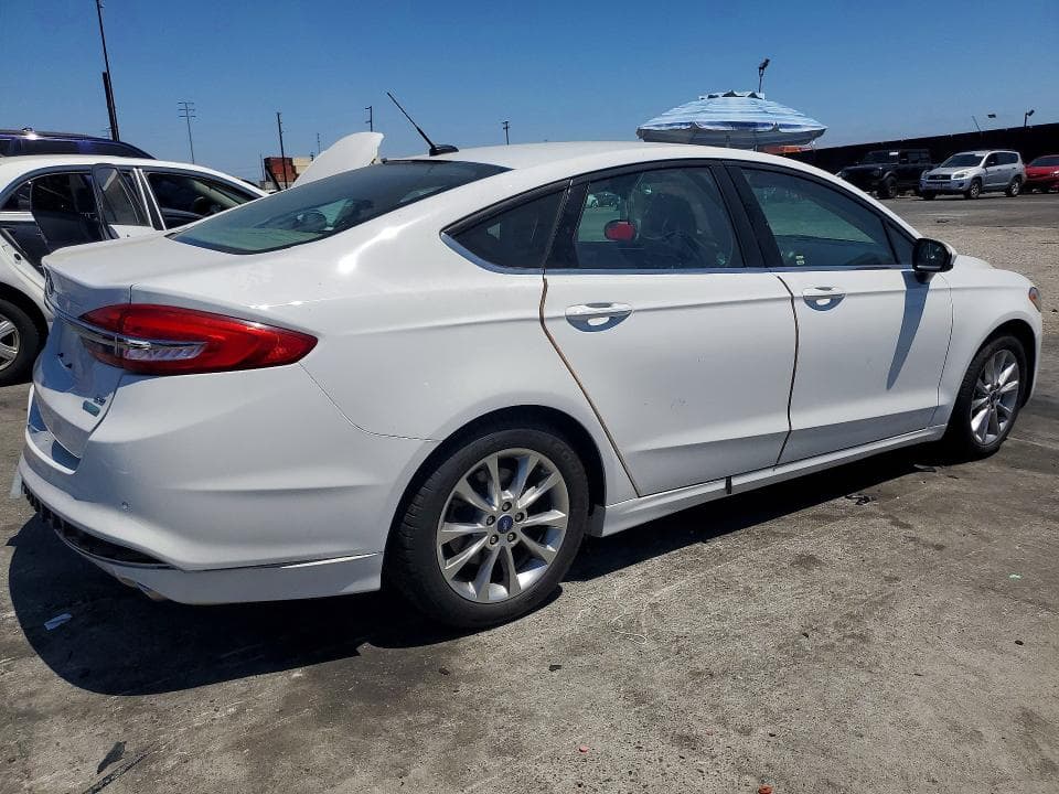 2017 FORD FUSION SE 3