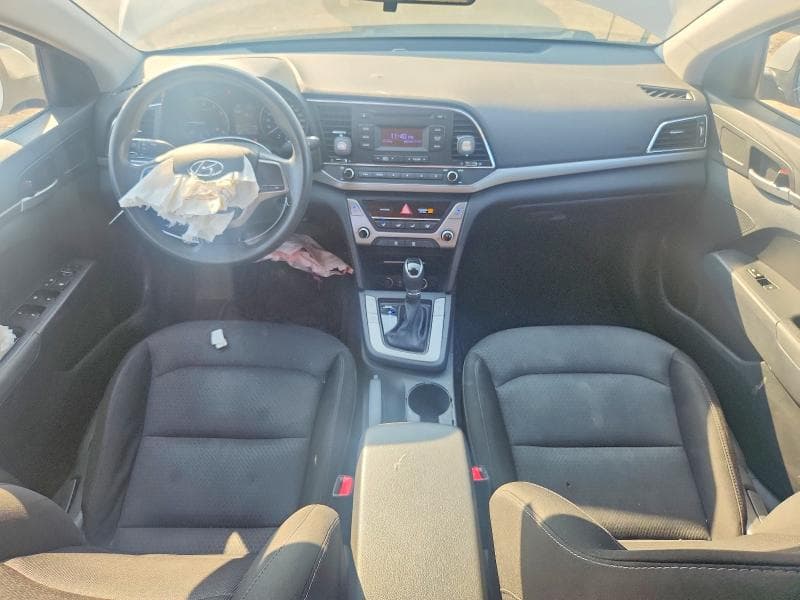 2017 HYUNDAI ELANTRA SE 8
