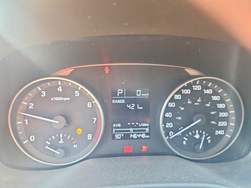 2017 HYUNDAI ELANTRA SE 9