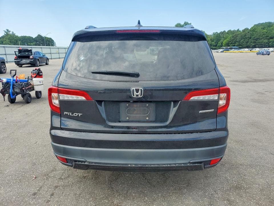 2022 HONDA PILOT SE 6