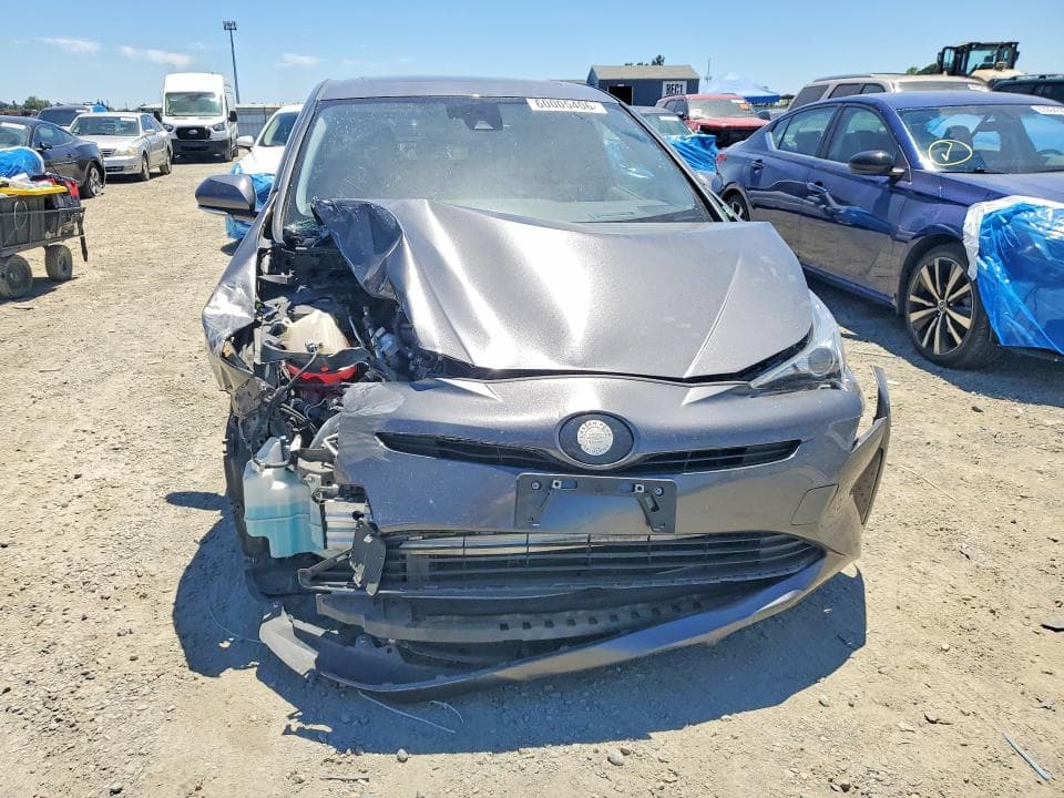 2017 TOYOTA PRIUS FOUR 5