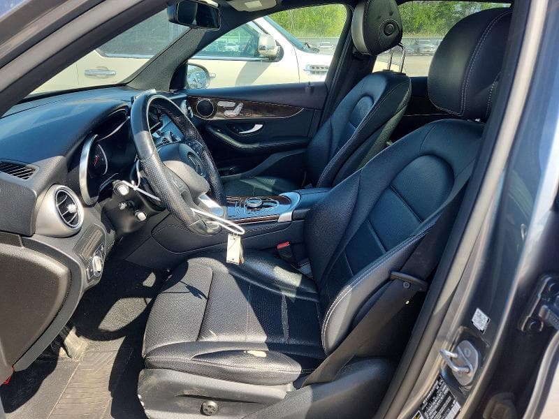 2017 MERCEDES-BENZ GLC 300 4MATIC 7