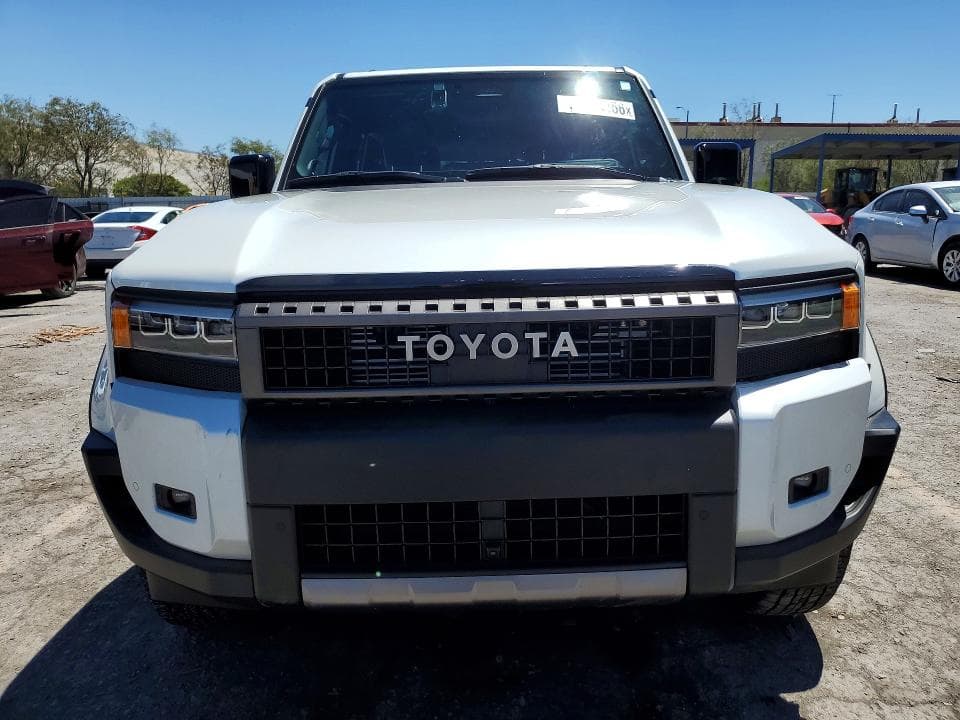 2025 TOYOTA LAND CRUISER BASE 5