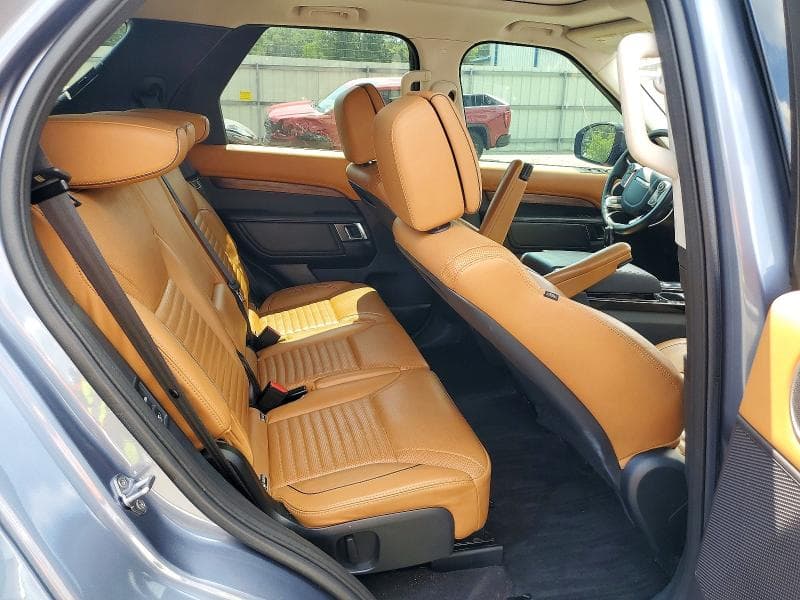 2018 LAND ROVER DISCOVERY HSE LUXURY 11