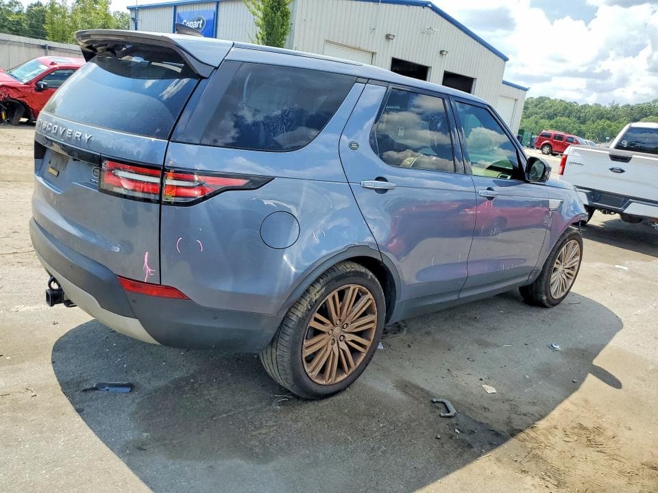 2018 LAND ROVER DISCOVERY HSE LUXURY 3