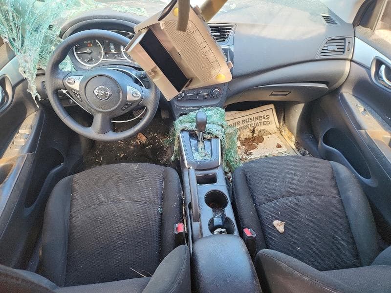 2019 NISSAN SENTRA S 8