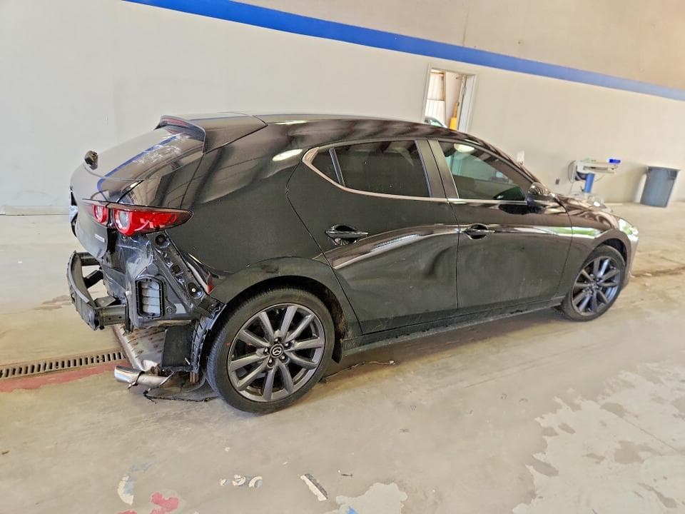 2023 MAZDA 3 PREFERRED 3