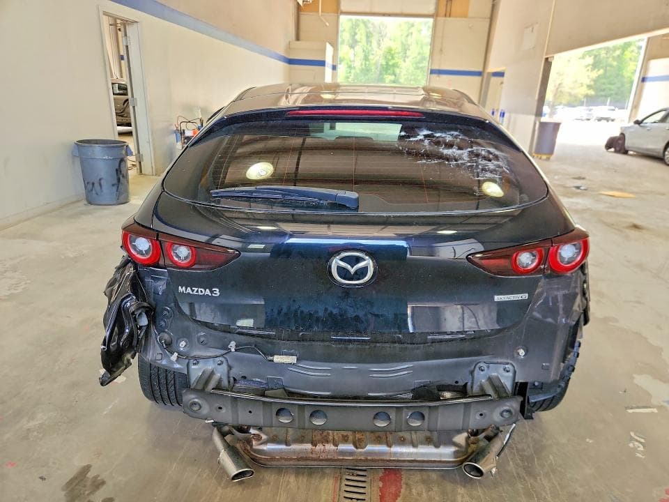 2023 MAZDA 3 PREFERRED 6
