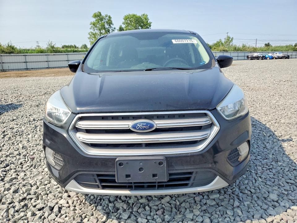2017 FORD ESCAPE SE 5