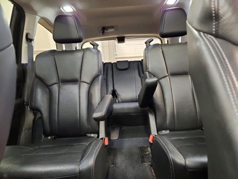 2021 SUBARU ASCENT TOURING 10