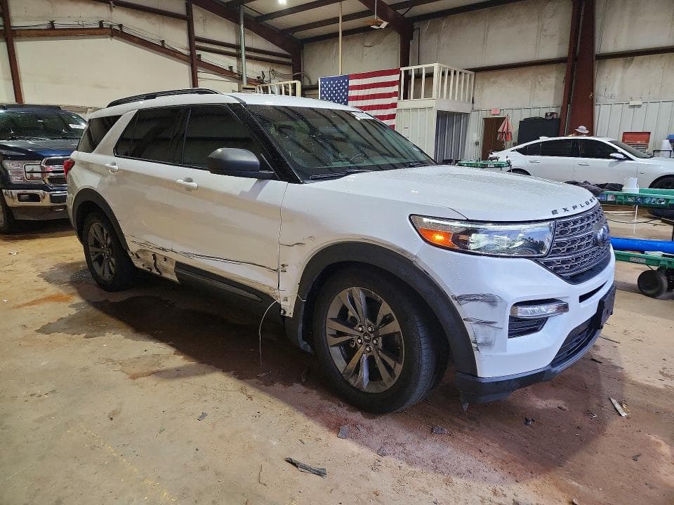 2021 FORD EXPLORER XLT 4