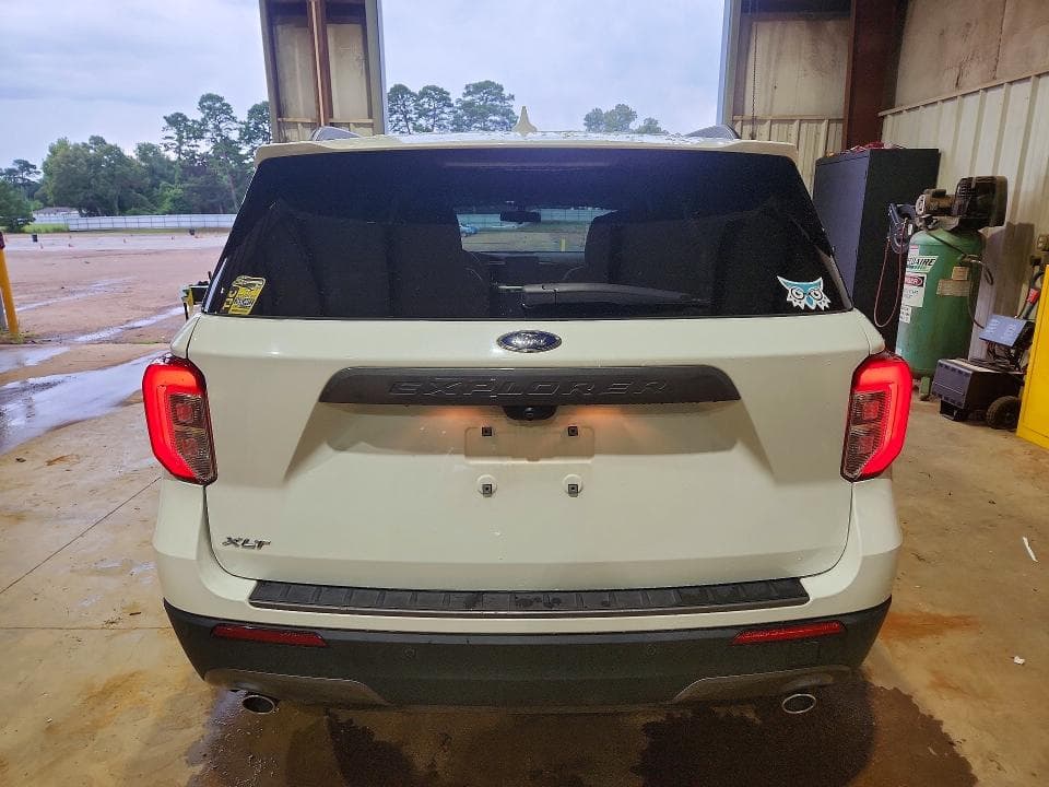 2021 FORD EXPLORER XLT 6