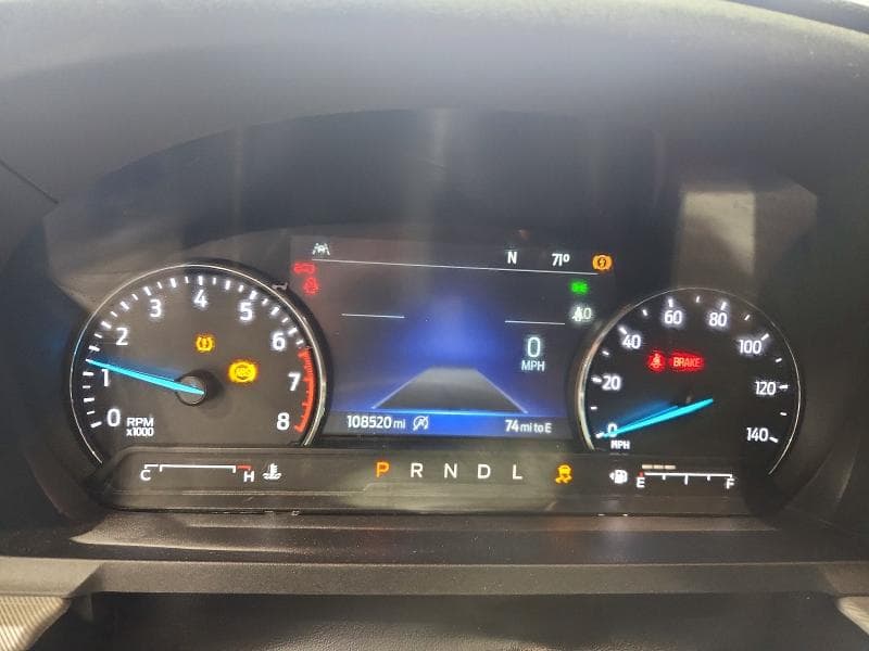 2021 FORD EXPLORER XLT 9