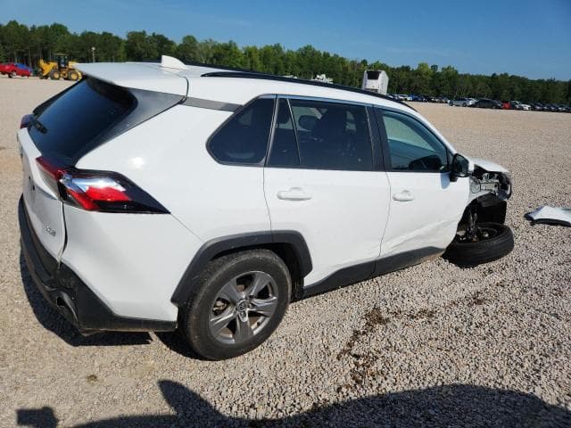 2023 TOYOTA RAV4 XLE XLE 3