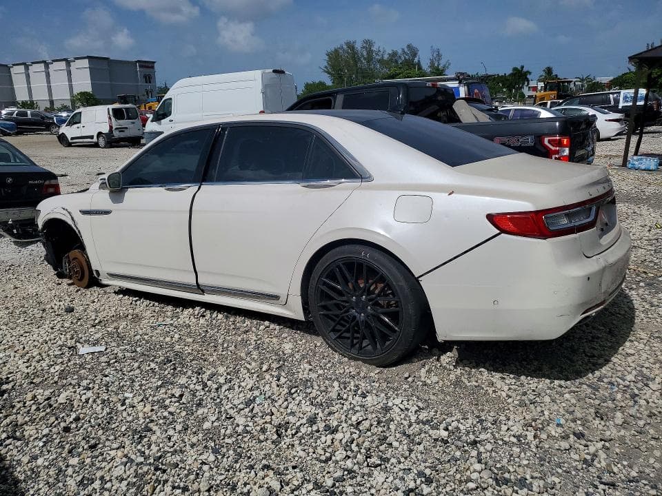 2018 LINCOLN CONTINENTAL RESERVE 2