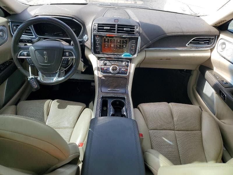 2018 LINCOLN CONTINENTAL RESERVE 8