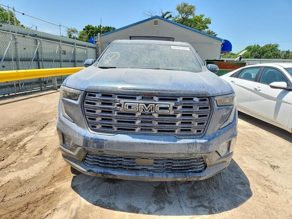 2026 GMC ACADIA DENALI ULTIMATE 5