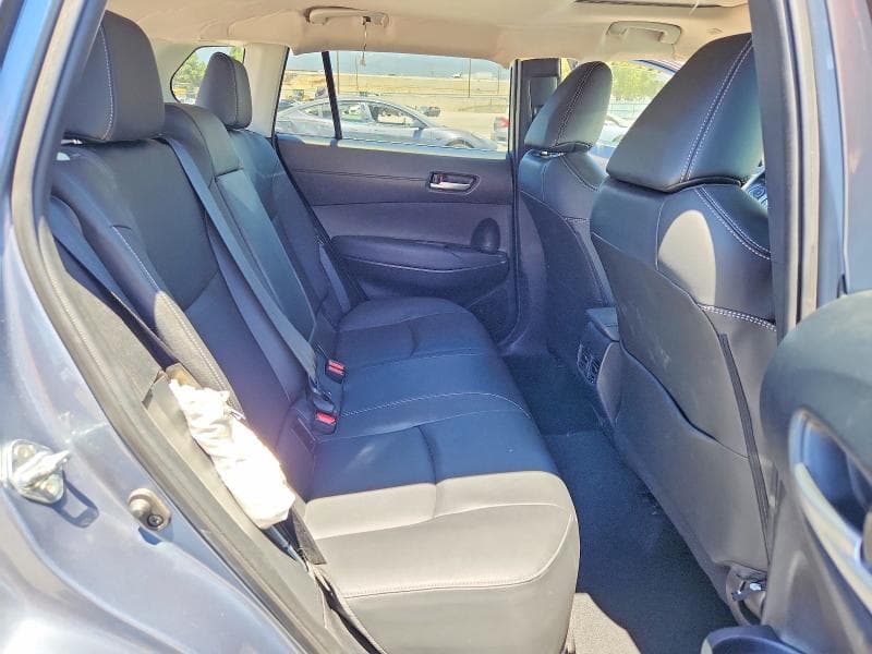 2024 TOYOTA COROLLA CROSS XLE 11