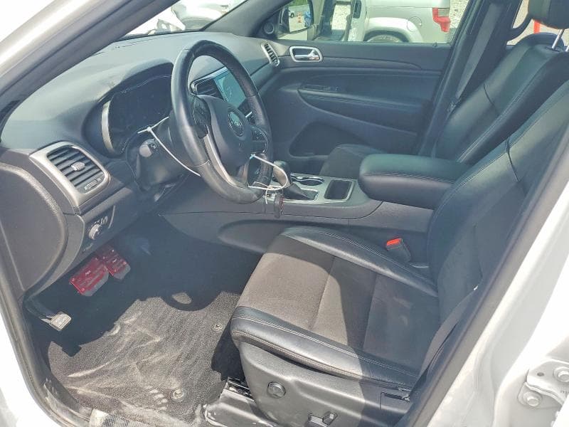 2020 JEEP GRAND CHEROKEE LAREDO 7