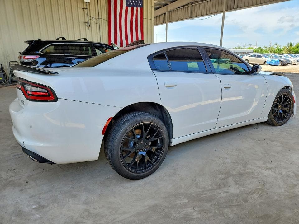 2021 DODGE CHARGER SXT 3