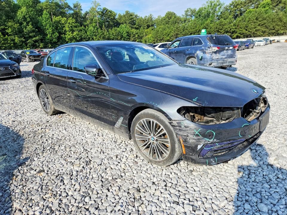 2018 BMW 530 XI 4