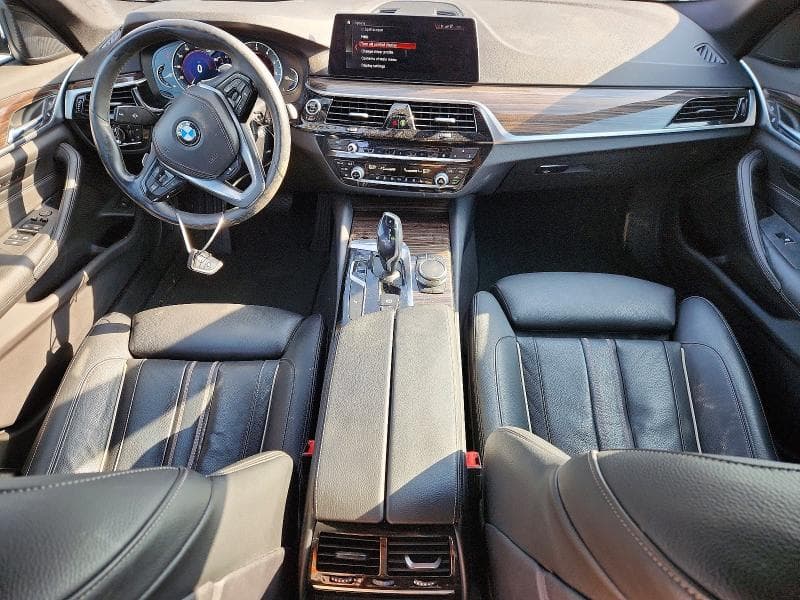 2018 BMW 530 XI 8