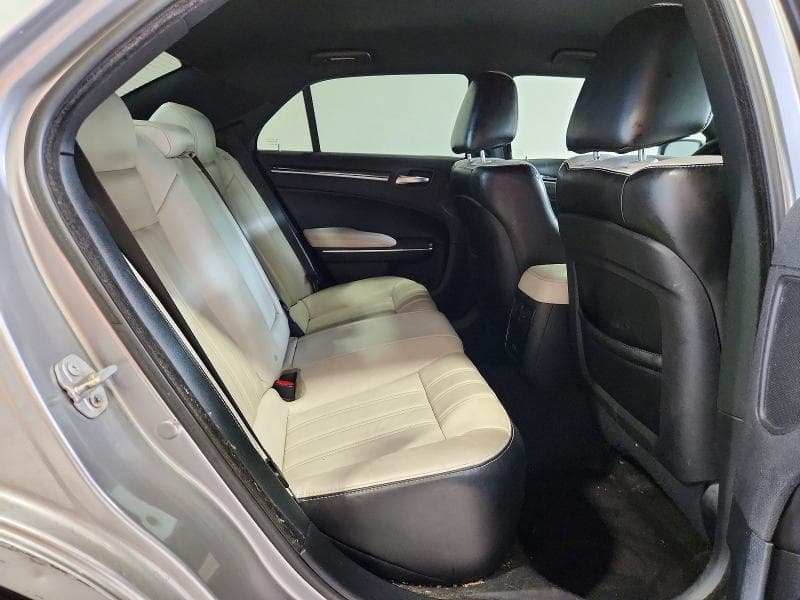 2017 CHRYSLER 300 S 11