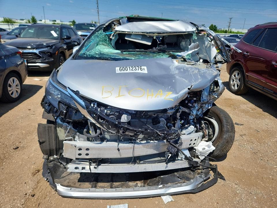 2025 TOYOTA SIENNA XLE 8-PASSENGER XLE 8-PASSENGER 5