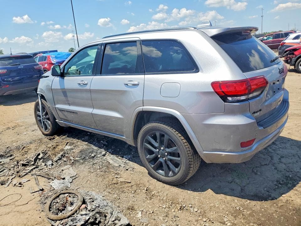 2021 JEEP GRAND CHEROKEE LAREDO 2