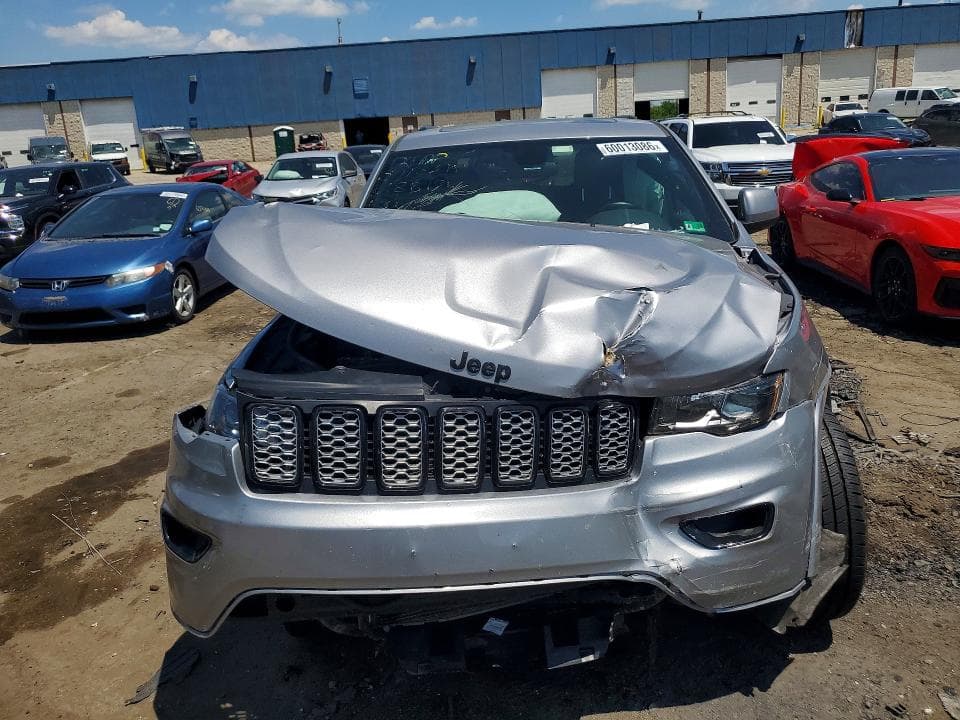 2021 JEEP GRAND CHEROKEE LAREDO 5