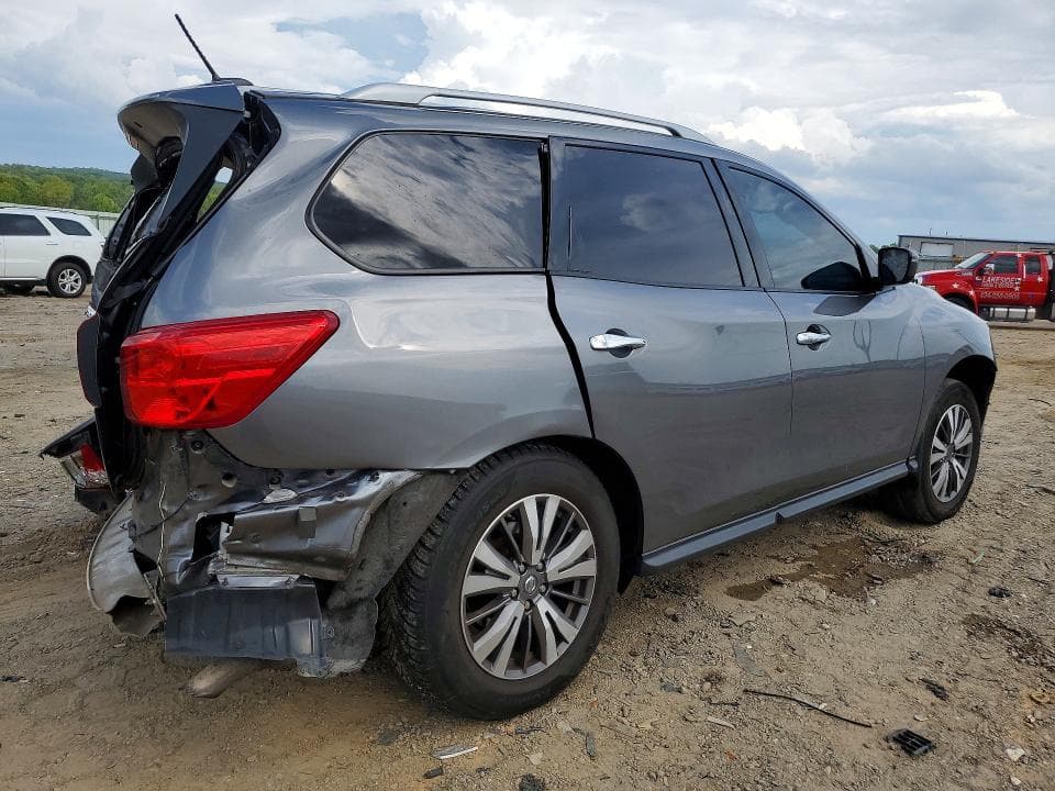 2017 NISSAN PATHFINDER SV 3