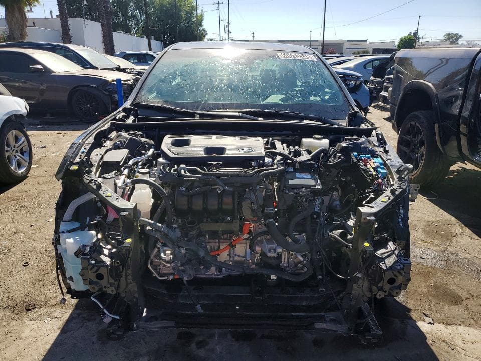 2025 LEXUS ES 300H BASE 5