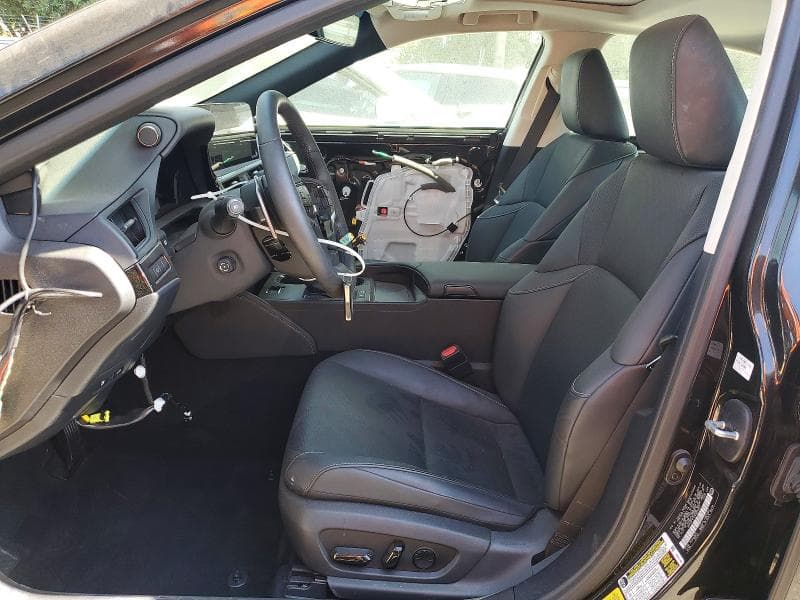 2025 LEXUS ES 300H BASE 7